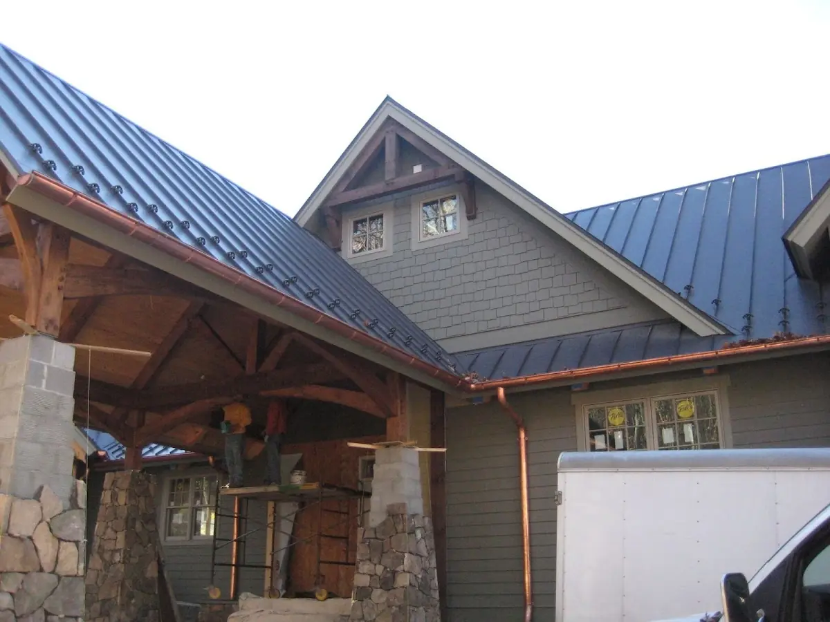 Craftsman Roofing team delivering quality roofing work in Lakeview Meadows